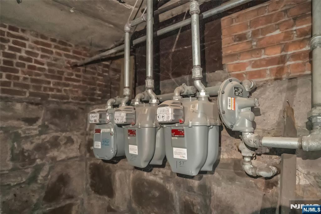 90 Park Avenue Paterson, NJ 07501 - Photo 34 of 42 a view of water heater room