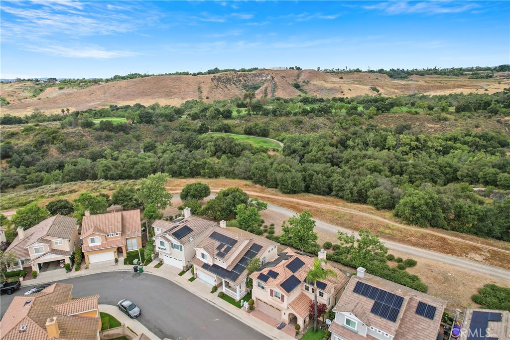 27 Acorn Ridge Rancho Santa Margarita, CA 92688 - Photo 25 of 44 Aerial Image