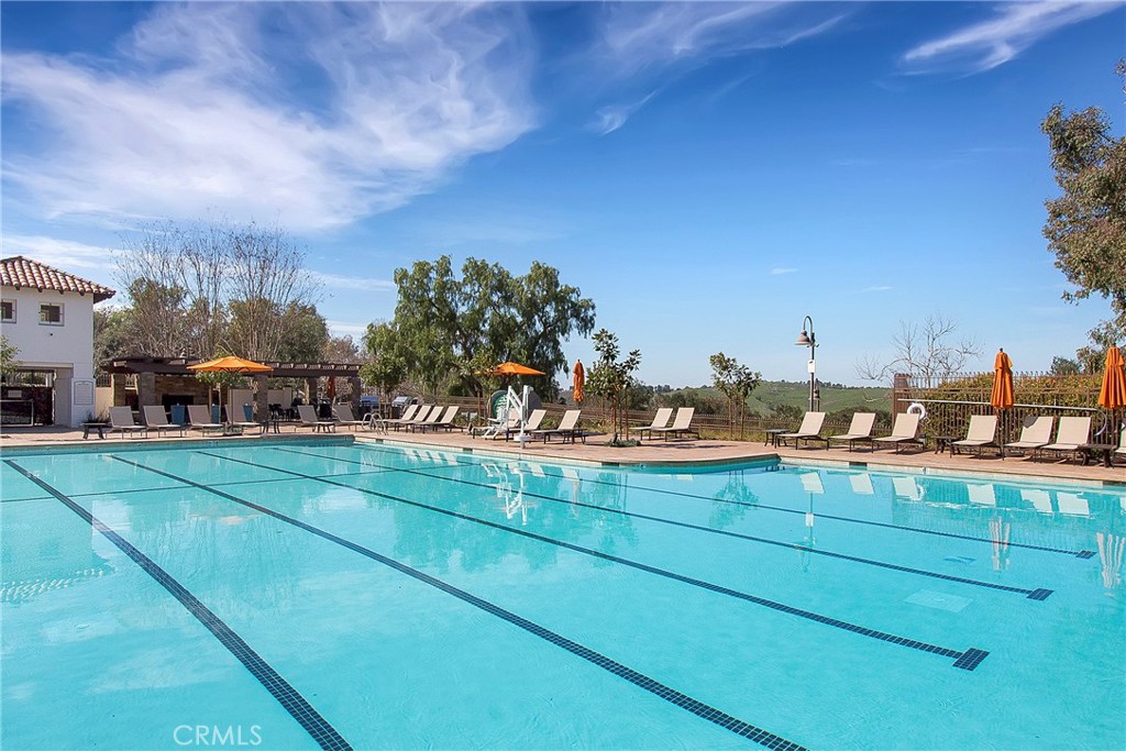 27 Acorn Ridge Rancho Santa Margarita, CA 92688 - Photo 32 of 44 Communilty Pool