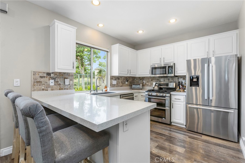 27 Acorn Ridge Rancho Santa Margarita, CA 92688 - Photo 4 of 44