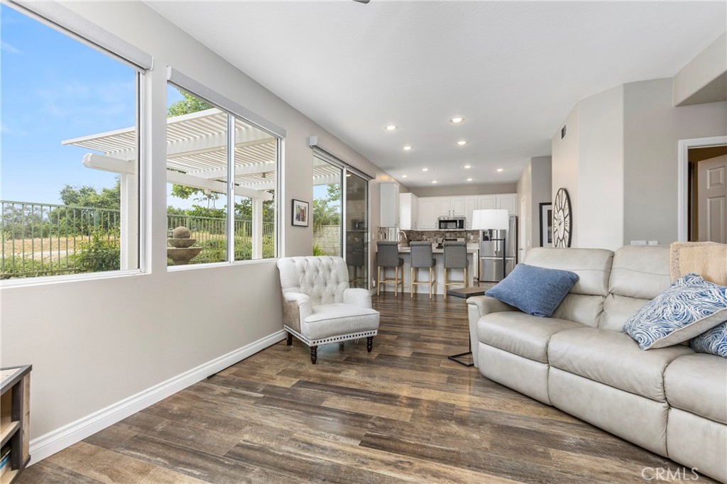 27 Acorn Ridge Rancho Santa Margarita, CA 92688 - Photo 9 of 44