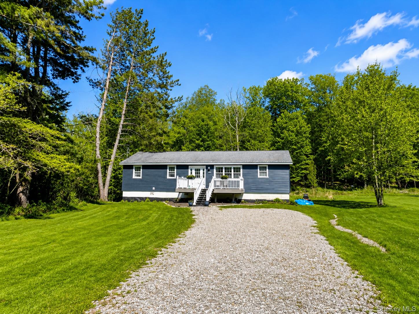 287 Debruce Road Livingston Manor, NY 12758 - Photo 2 of 16