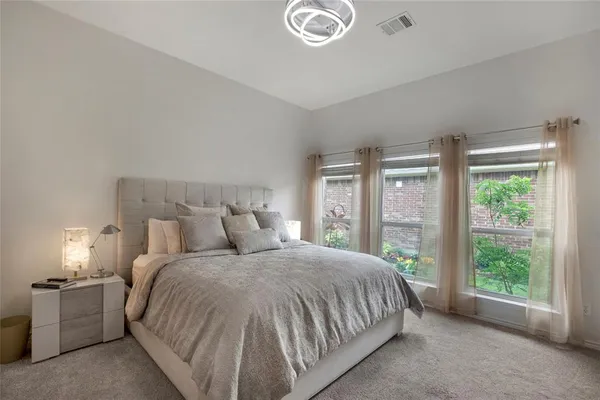 $470,000 | 7585 Glasshouse Walk, Frisco, TX 75035