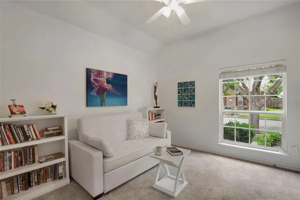 $470,000 | 7585 Glasshouse Walk, Frisco, TX 75035