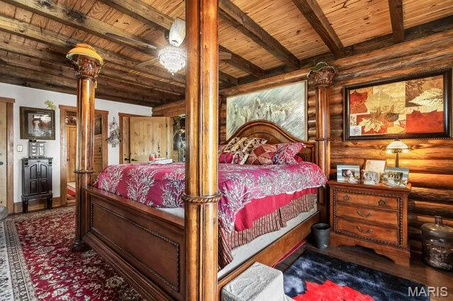 $720,000 | 15010 County Road 8420, Rolla, MO 65401