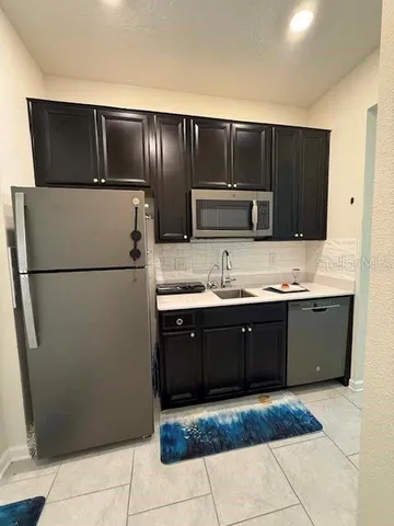 $1,100 | 333 Citrus Pointe Drive, Davenport, FL 33837