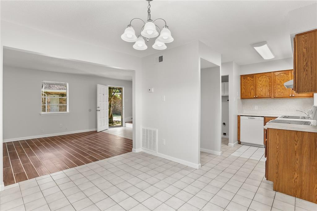 4921b Wabash Street, Unit C Metairie, LA 70001 - Photo 4 of 9