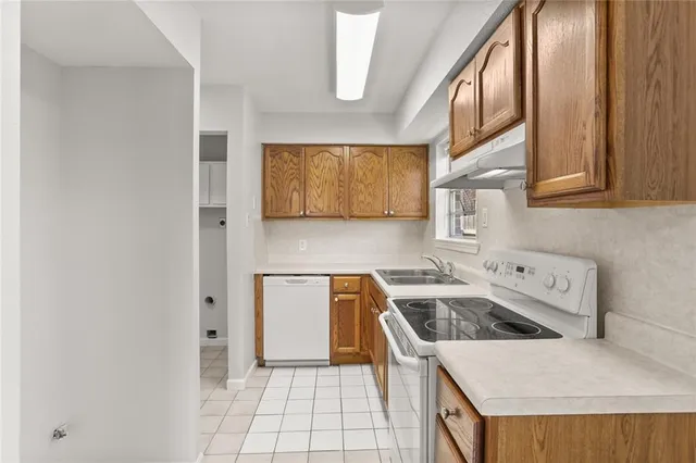 $1,550 | 4921b Wabash Street, Unit C, Metairie, LA 70001