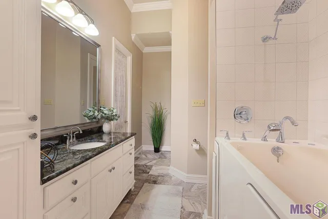 $1,940,000 | 21647 Waterfront E Drive, Maurepas, LA 70449