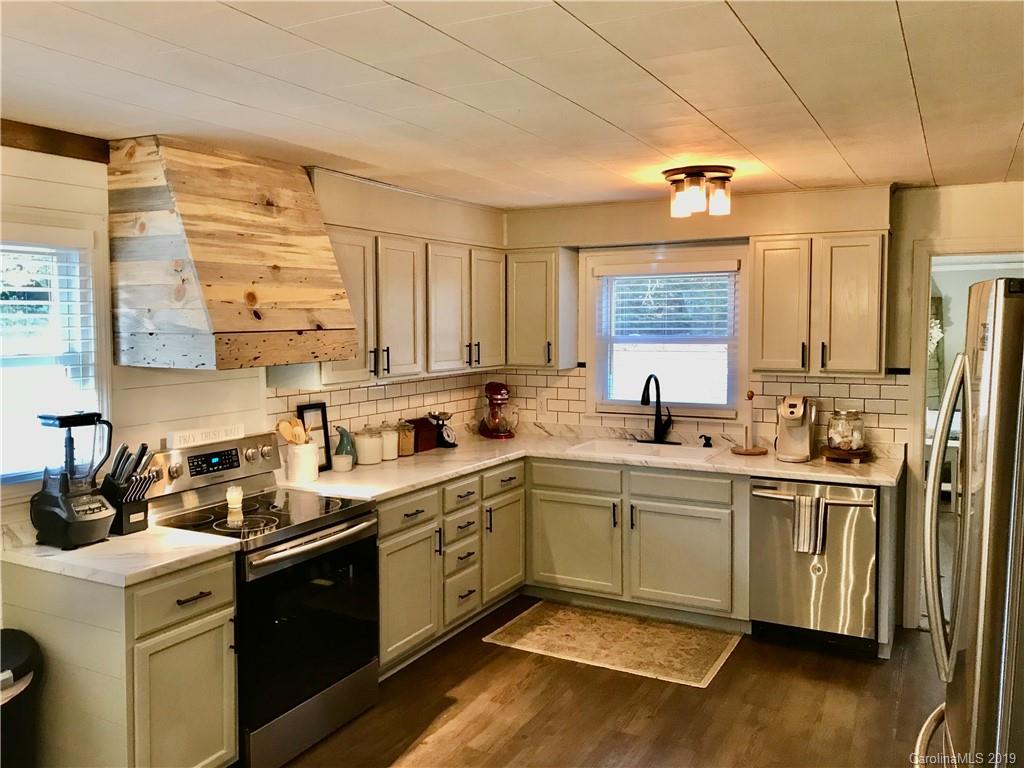 1188 Poison Cove Road Clyde, NC 28721 - Photo 2 of 25