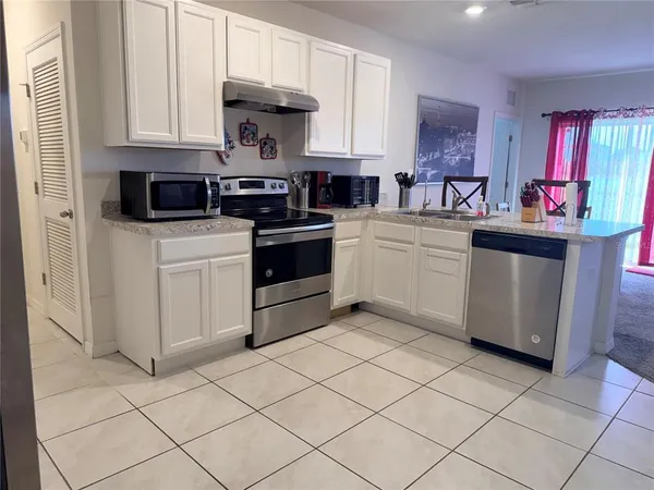 $1,948 | 1156 Cambridge Square, Winter Haven, FL 33881