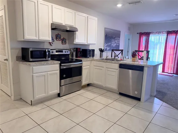 $1,948 | 1156 Cambridge Square, Winter Haven, FL 33881
