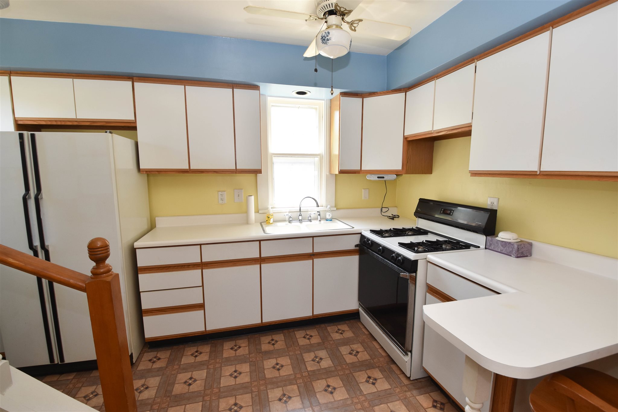 3442 North Prospect Road Peoria, IL 61603 - Photo 9 of 22 Gallery Image 9