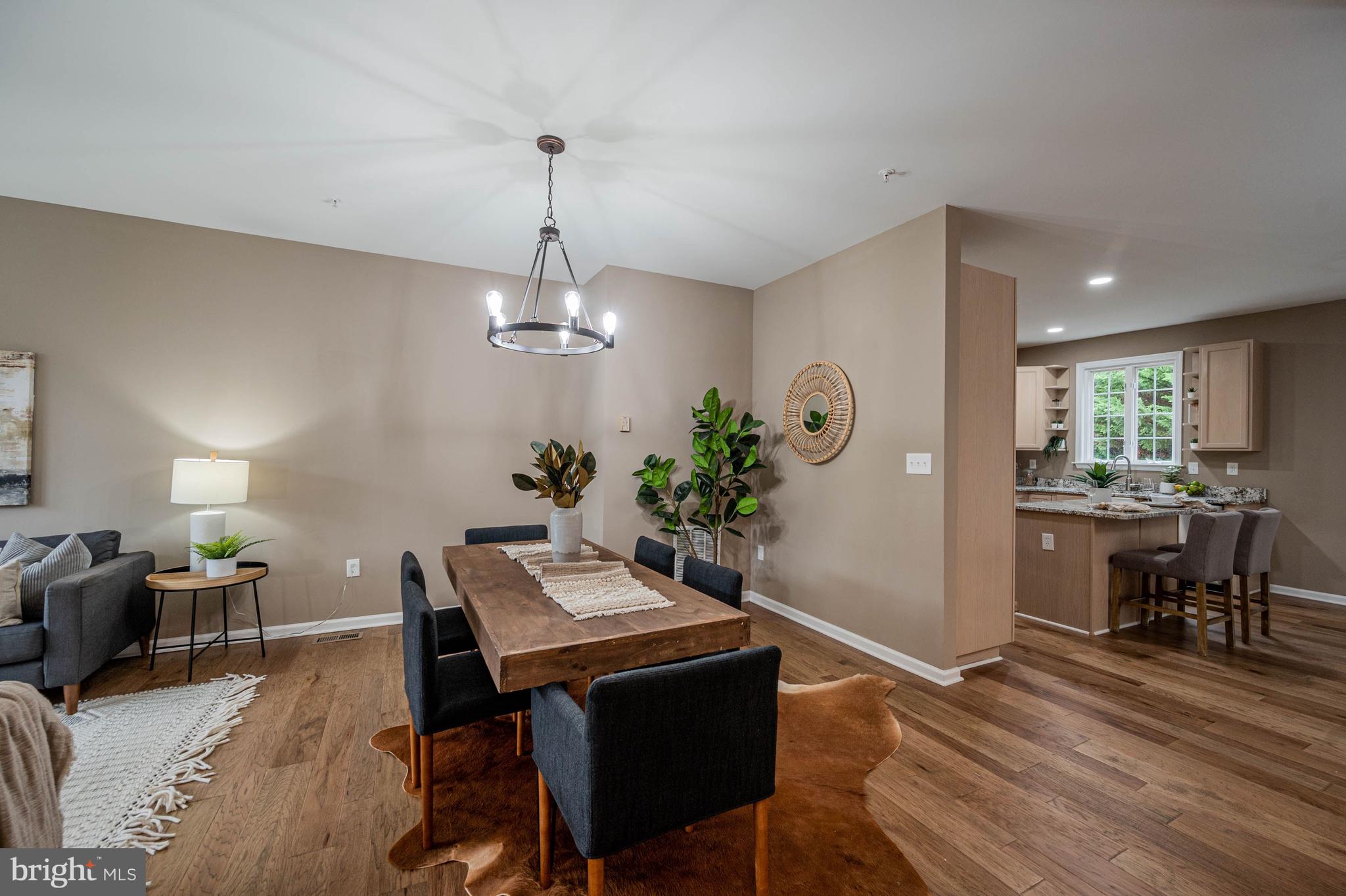 14029 Rockingham Road Germantown, MD 20874 - Photo 9 of 53 Dining Room