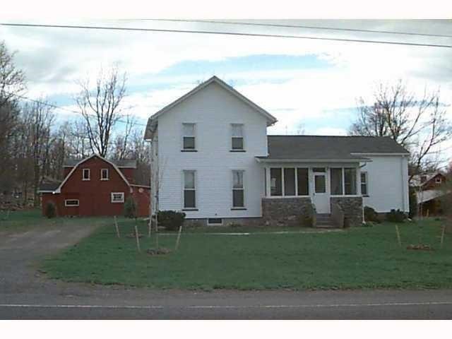 609 Stony Point Road Ogden, NY 14559 - Photo 3 of 16