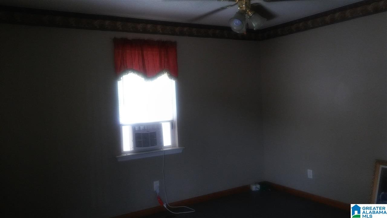 1311 Constantine Avenue Anniston, AL 36201 - Photo 2 of 15