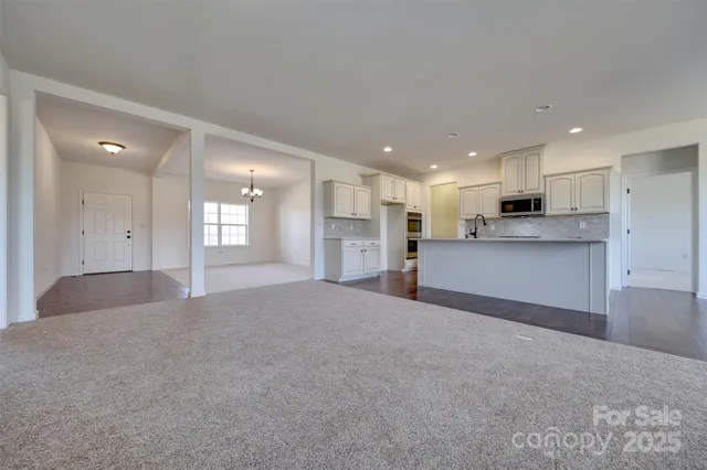 $718,073 | 1 Glenview Meadow Drive, Unit ARCADIA, Waxhaw, NC 28173