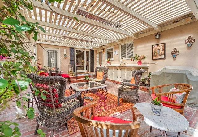 $1,799,999 | 5280 East 6th Street, Long Beach, CA 90814