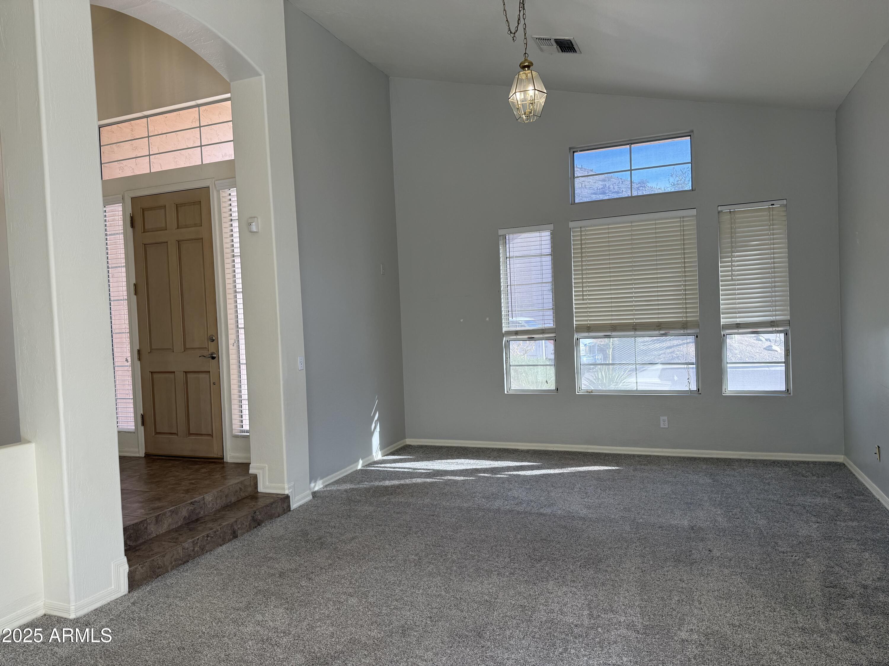 15844 South 23rd Place Phoenix, AZ 85048 - Photo 3 of 32 IMG_3608