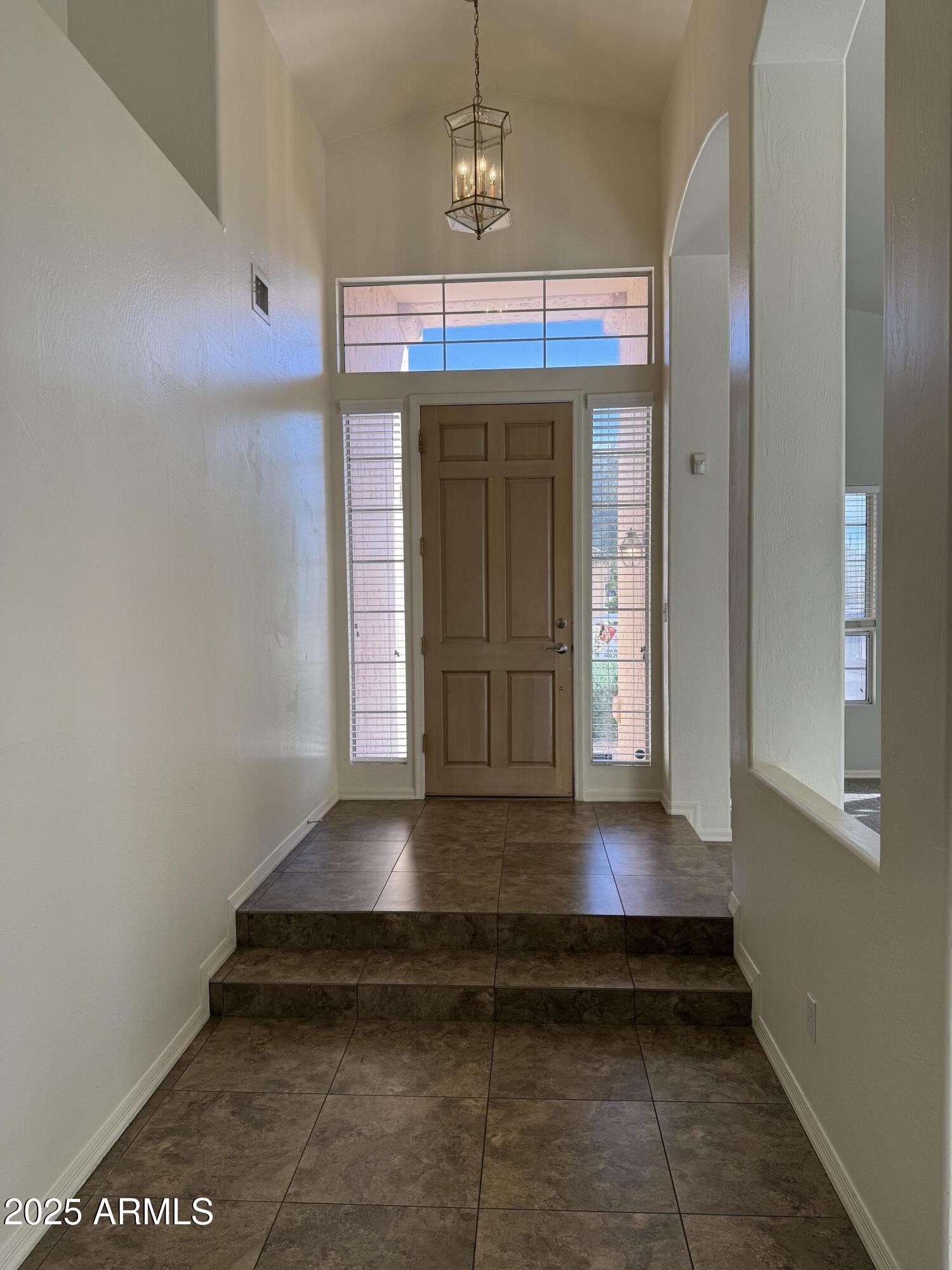 15844 South 23rd Place Phoenix, AZ 85048 - Photo 5 of 32 IMG_3607