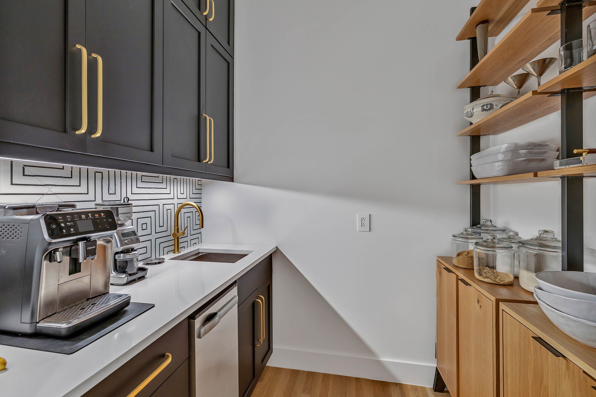 8548 Cub Creek Road Nashville, TN 37209 - Photo 14 of 43 a kitchen with a sink appliances and cabinets