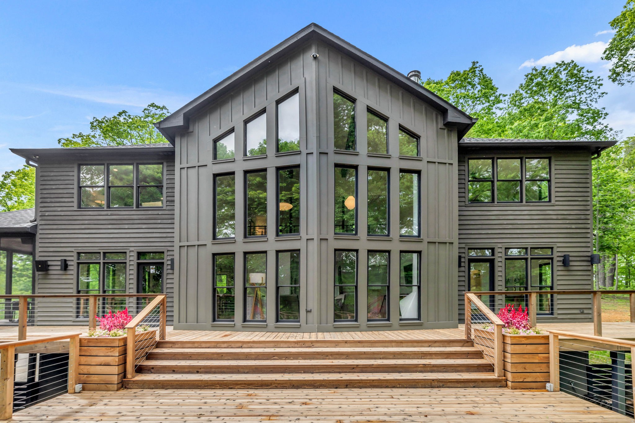 8548 Cub Creek Road Nashville, TN 37209 - Photo 36 of 43 a view of a house with a window and a yard