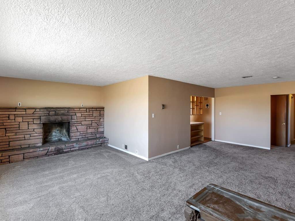 10103 West Trails Road Spokane, WA 99224 - Photo 3 of 23