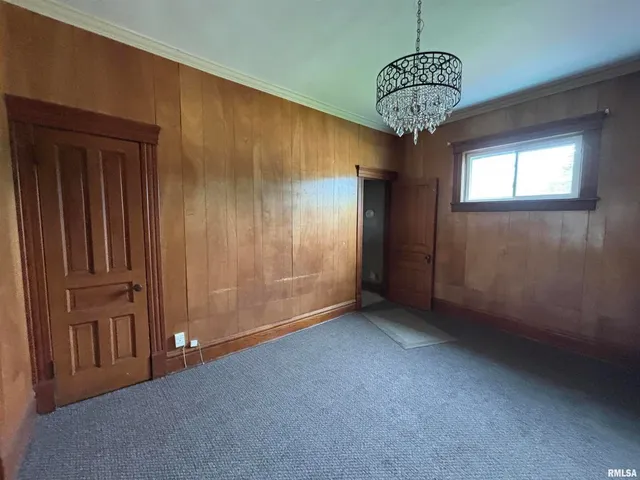 $212,000 | 802 West 4th Street, Sterling, IL 61081