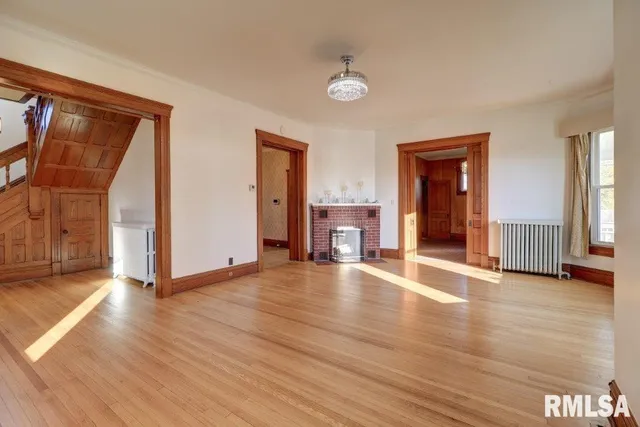 $212,000 | 802 West 4th Street, Sterling, IL 61081