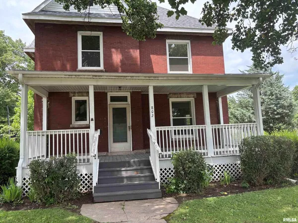 $185,000 | 802 West 4th Street, Sterling, IL 61081