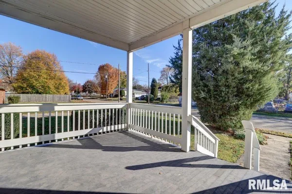 $185,000 | 802 West 4th Street, Sterling, IL 61081