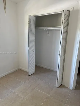 $2,400 | 2530 Northwest 82nd Street, Unit 1, Miami, FL 33147