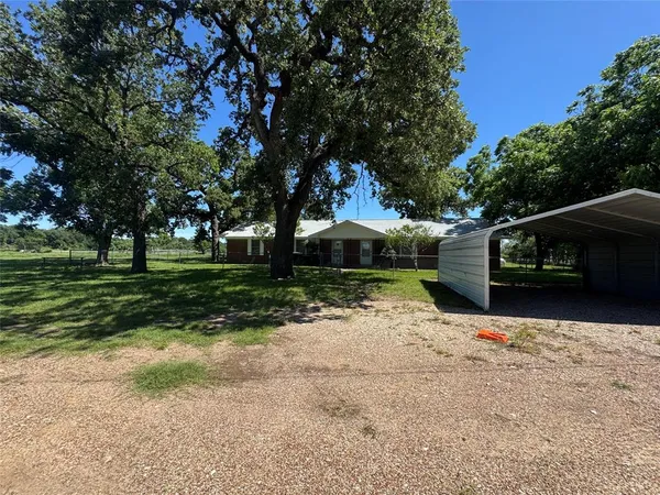 $1,550 | 5321 Gauntt Court, Granbury, TX 76048