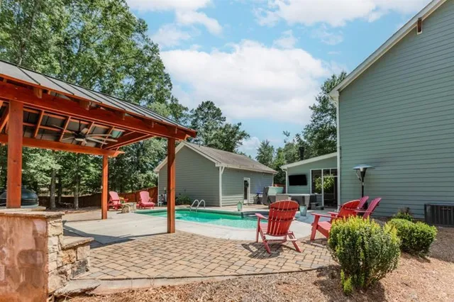 $745,000 | 520 Virginia Avenue, Jefferson, GA 30549
