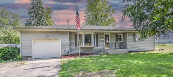 $240,000 | 44 Berry Street, Quincy, MI 49082