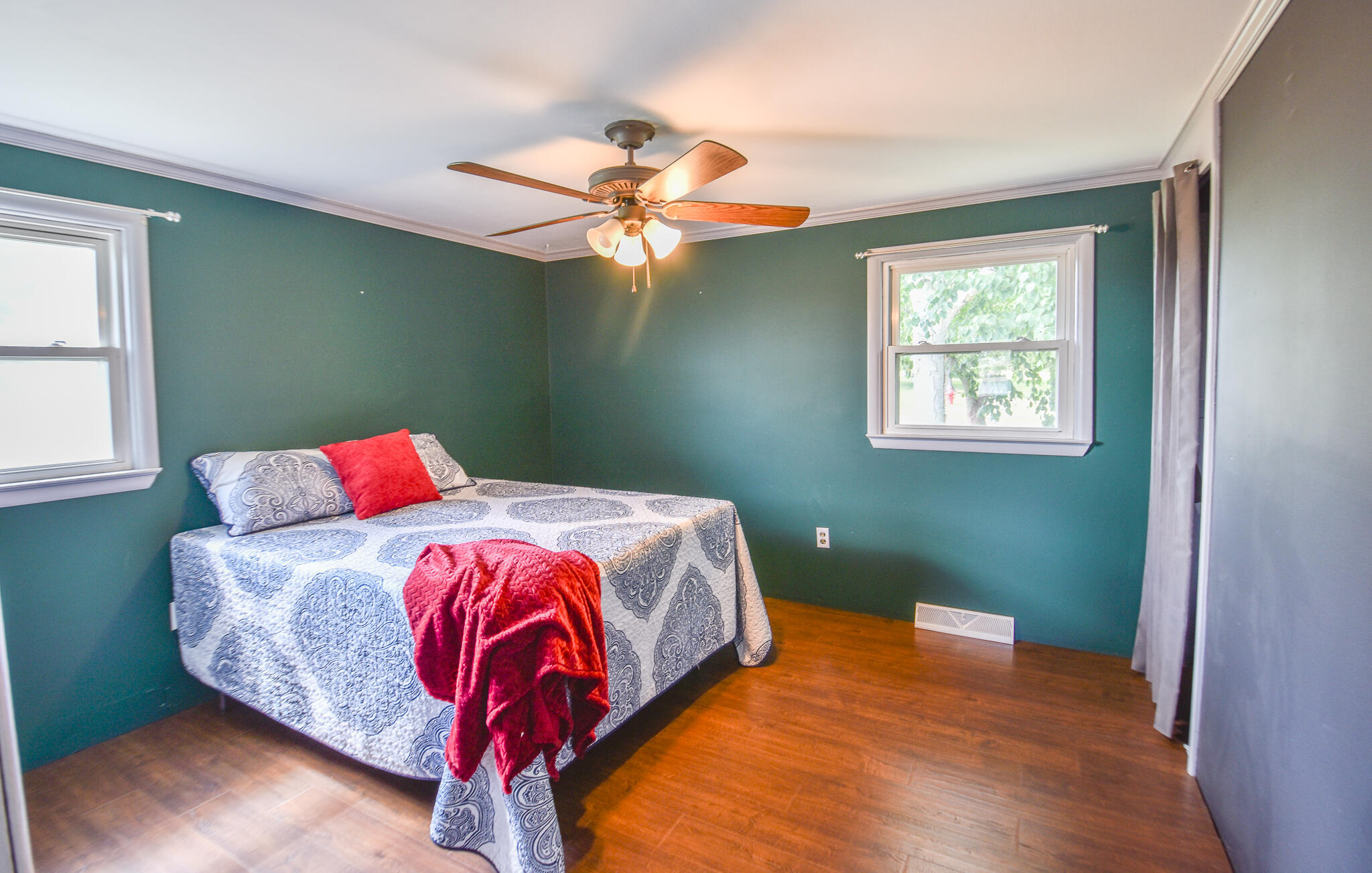 44 Berry Street Quincy, MI 49082 - Photo 17 of 39 DSC_0183