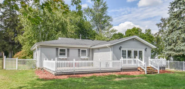 $240,000 | 44 Berry Street, Quincy, MI 49082