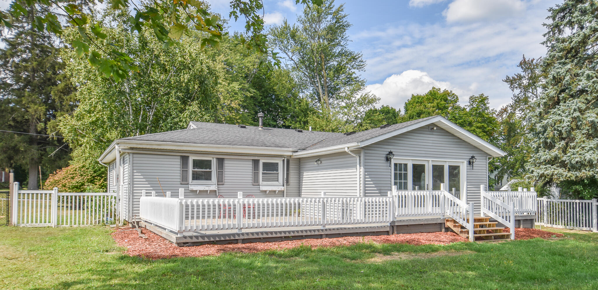 44 Berry Street Quincy, MI 49082 - Photo 37 of 39 DSC_0213