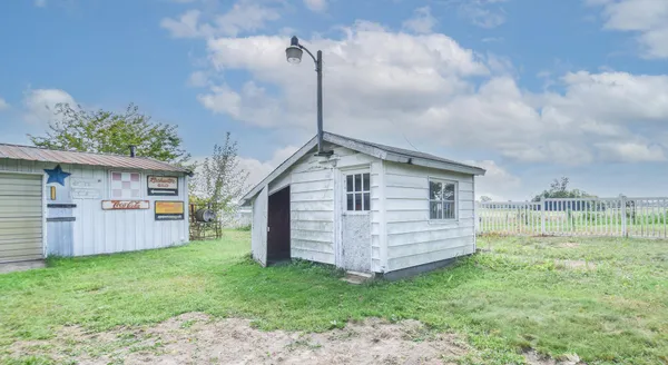 $240,000 | 44 Berry Street, Quincy, MI 49082