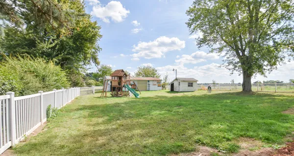 $240,000 | 44 Berry Street, Quincy, MI 49082