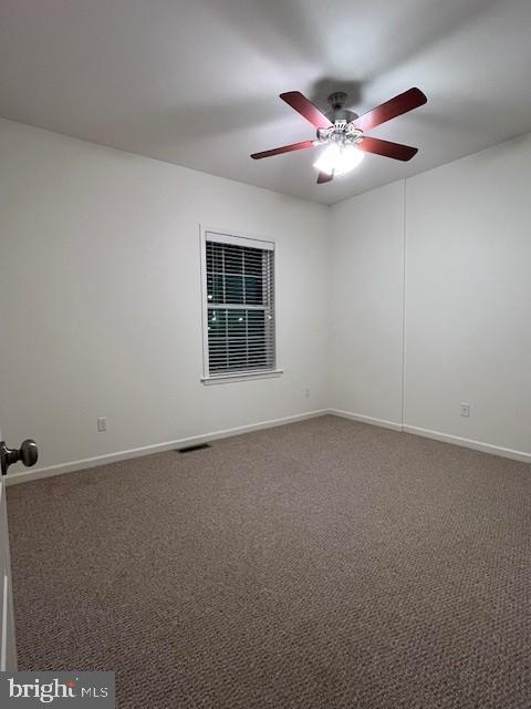 570 Hometowne Terrace Lititz, PA 17543 - Photo 3 of 15