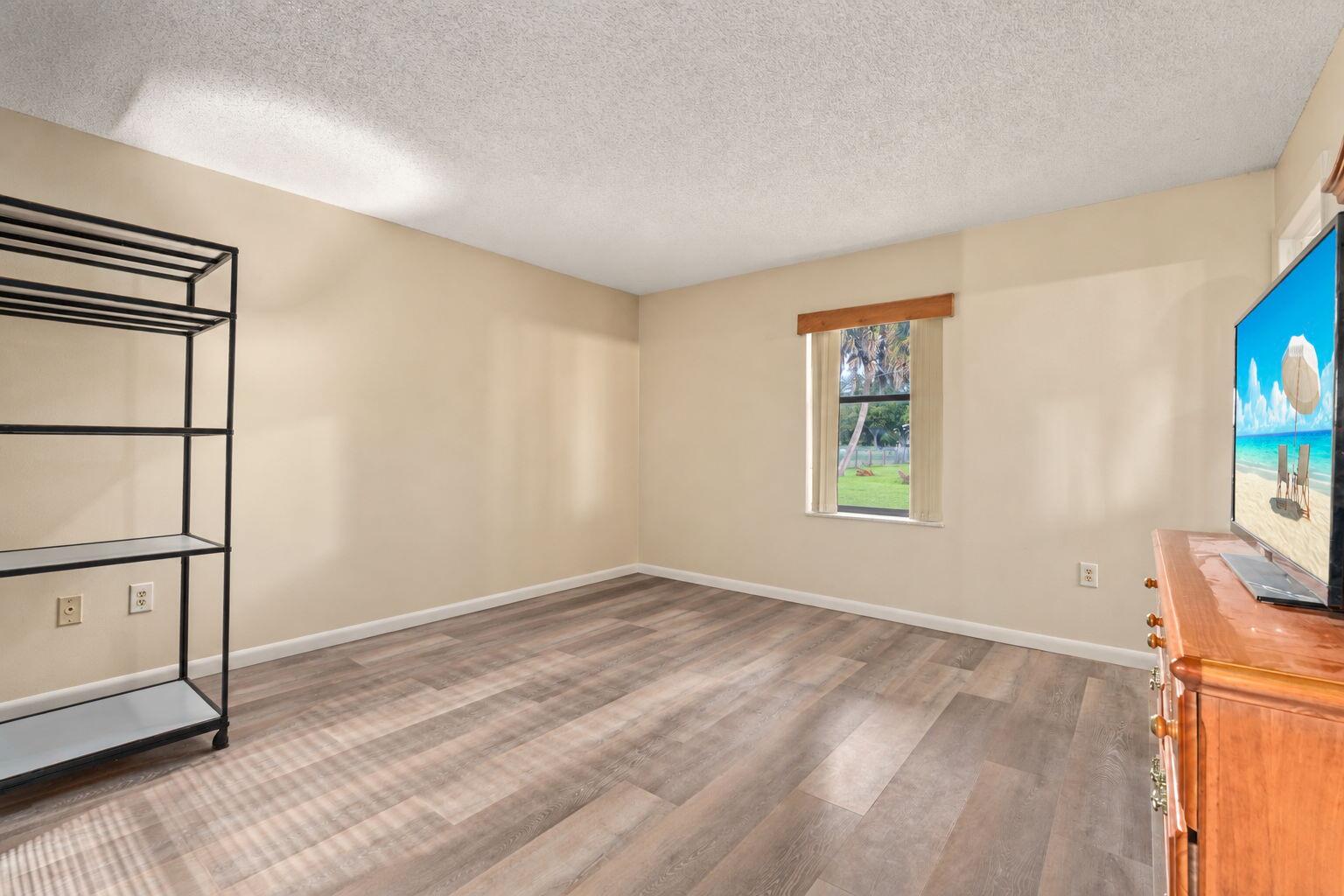 2525 South Ffa Road Fort Pierce, FL 34945 - Photo 19 of 40 25-web-or-mls-3FD8C5F1-B56B-4E0F-A024-F3