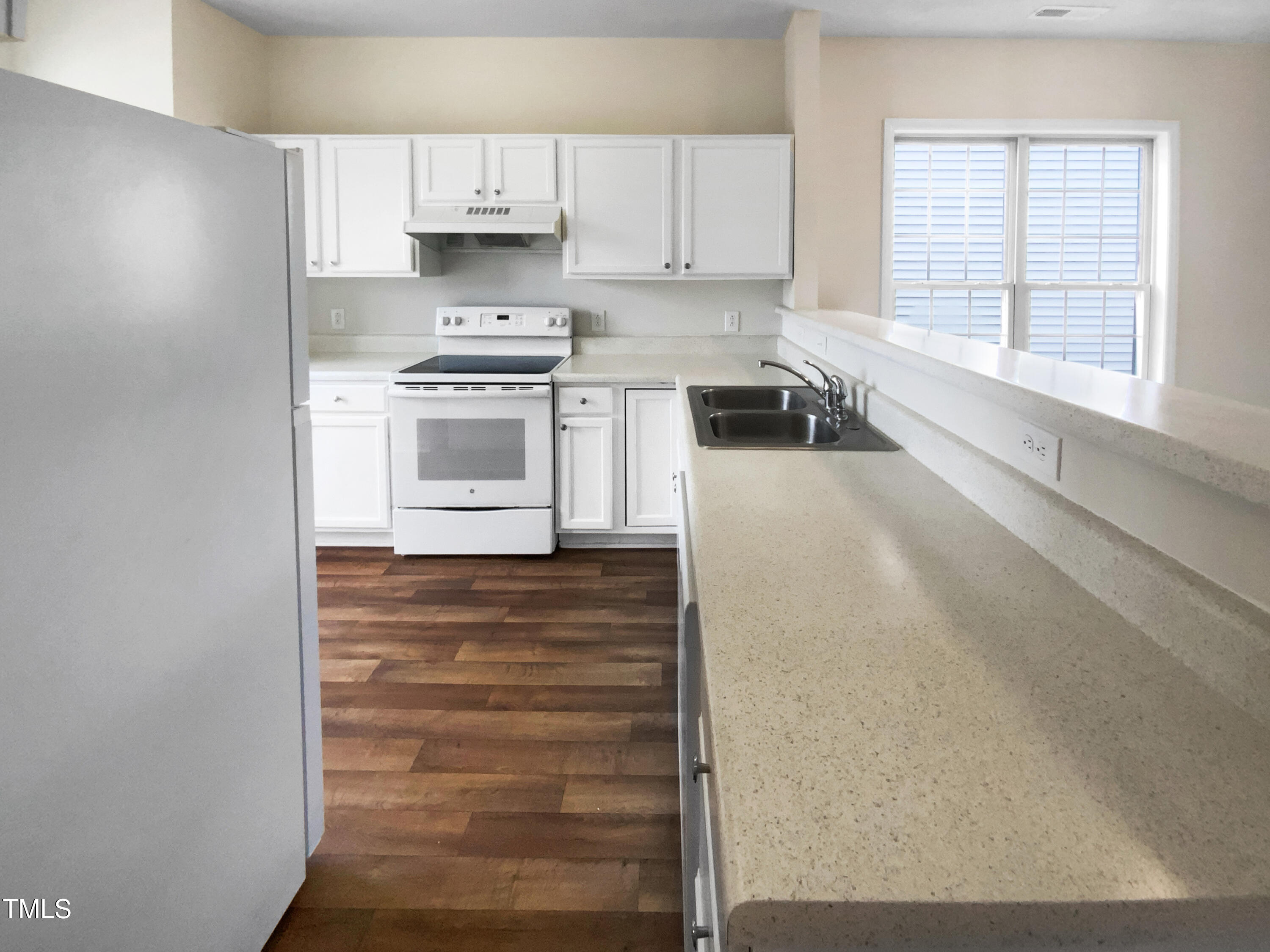 2013 Turtle Point Drive Raleigh, NC 27604 - Photo 6 of 20 photo_06