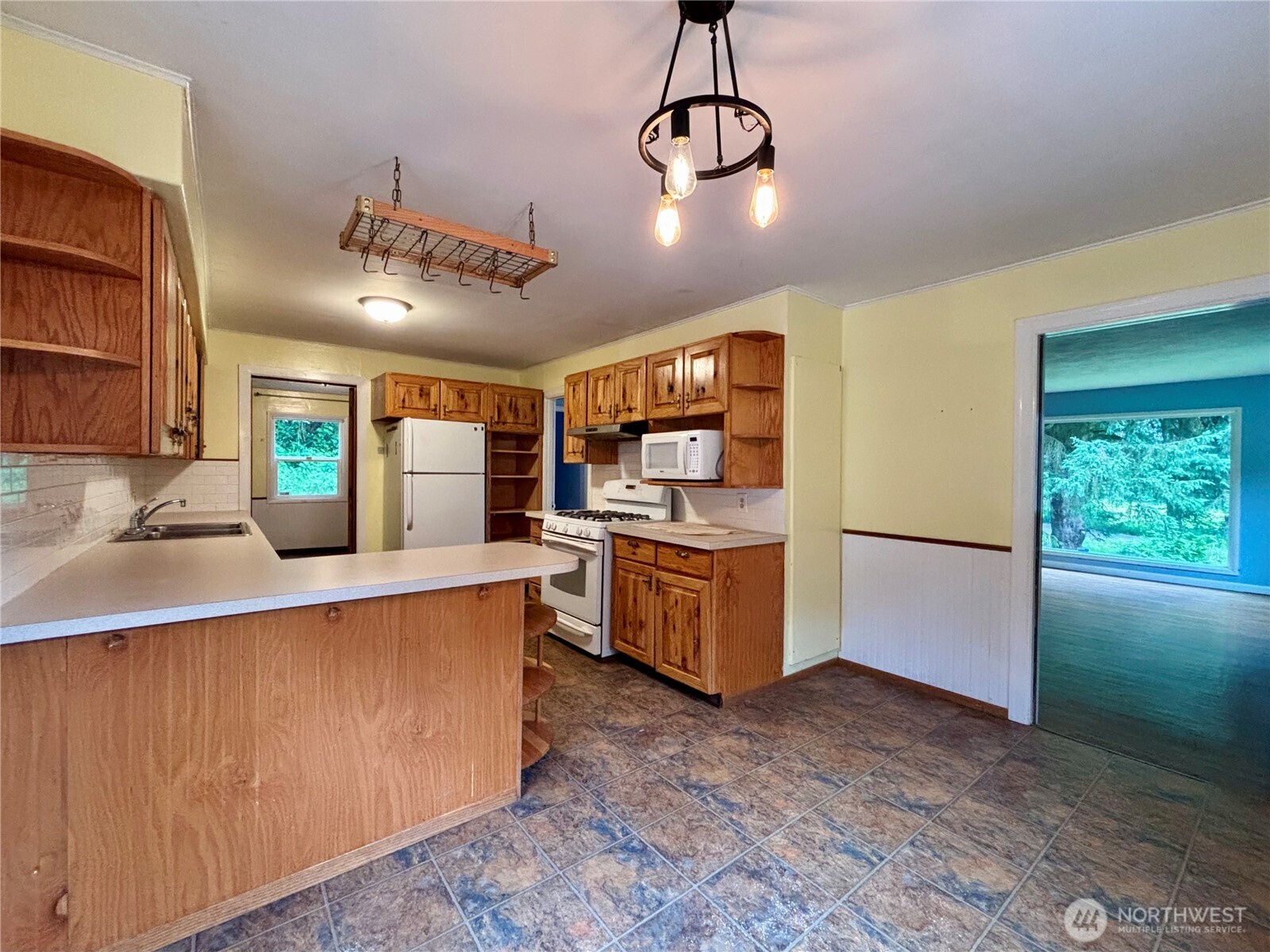 230 Minkler Road Montesano, WA 98563 - Photo 4 of 32 Gallery Image 4