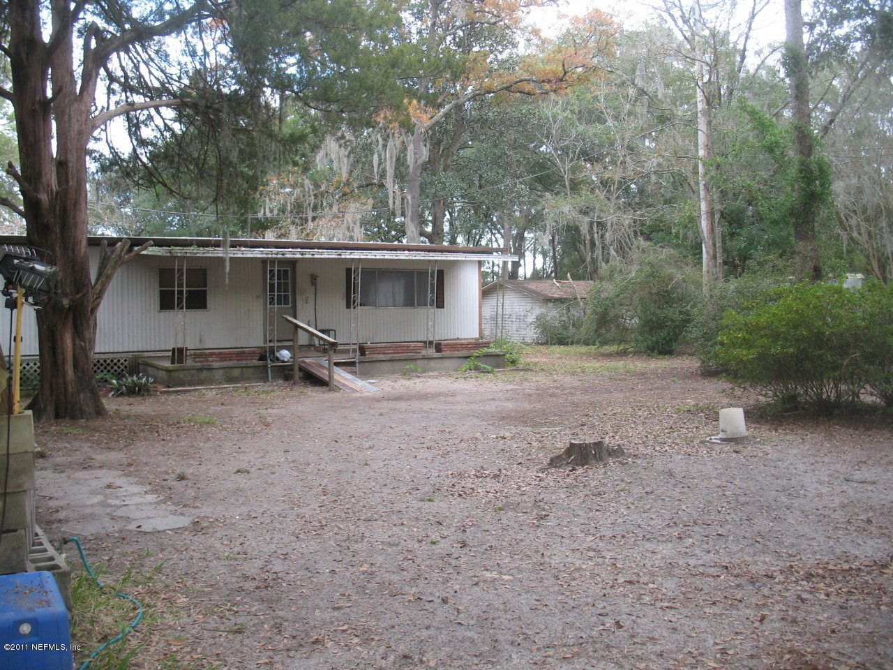 1709 Davis Road Jacksonville, FL 32218 - Photo 3 of 16 Front of Mobile Home