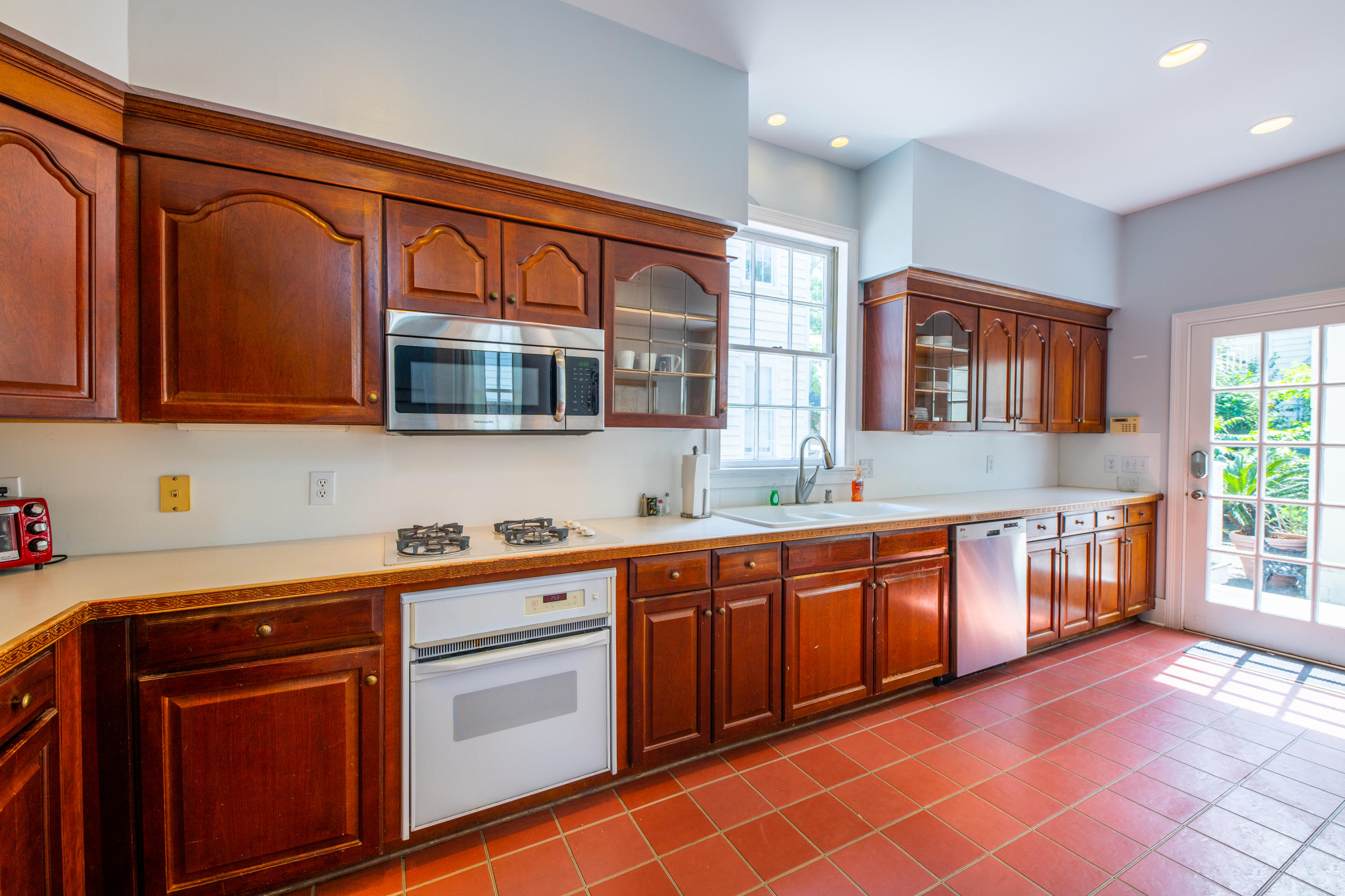 195 Rutledge Avenue, Unit A & B Charleston, SC 29403 - Photo 19 of 54 20190501-_8503016