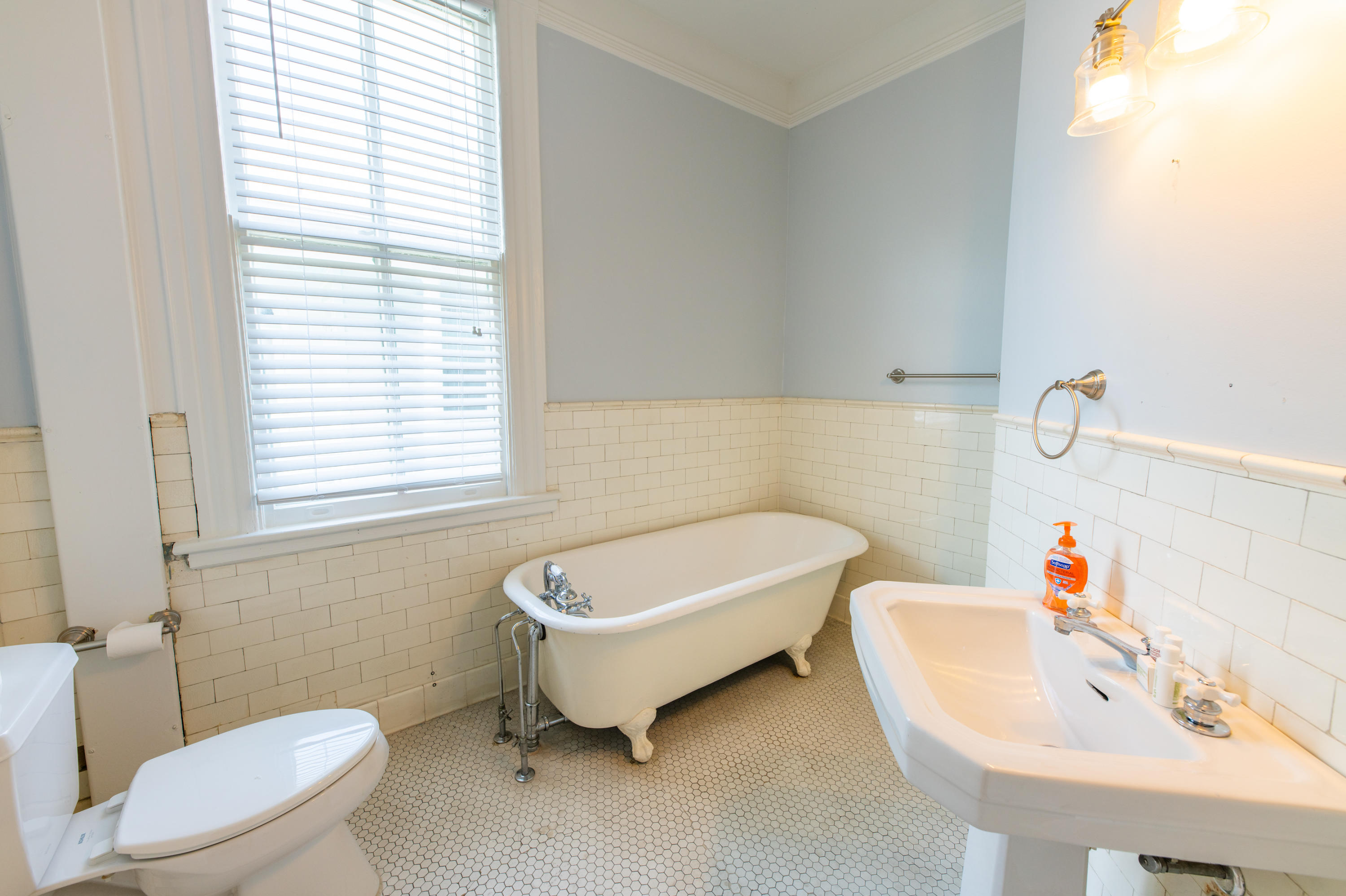 195 Rutledge Avenue, Unit A & B Charleston, SC 29403 - Photo 31 of 54 20190501-_8503133