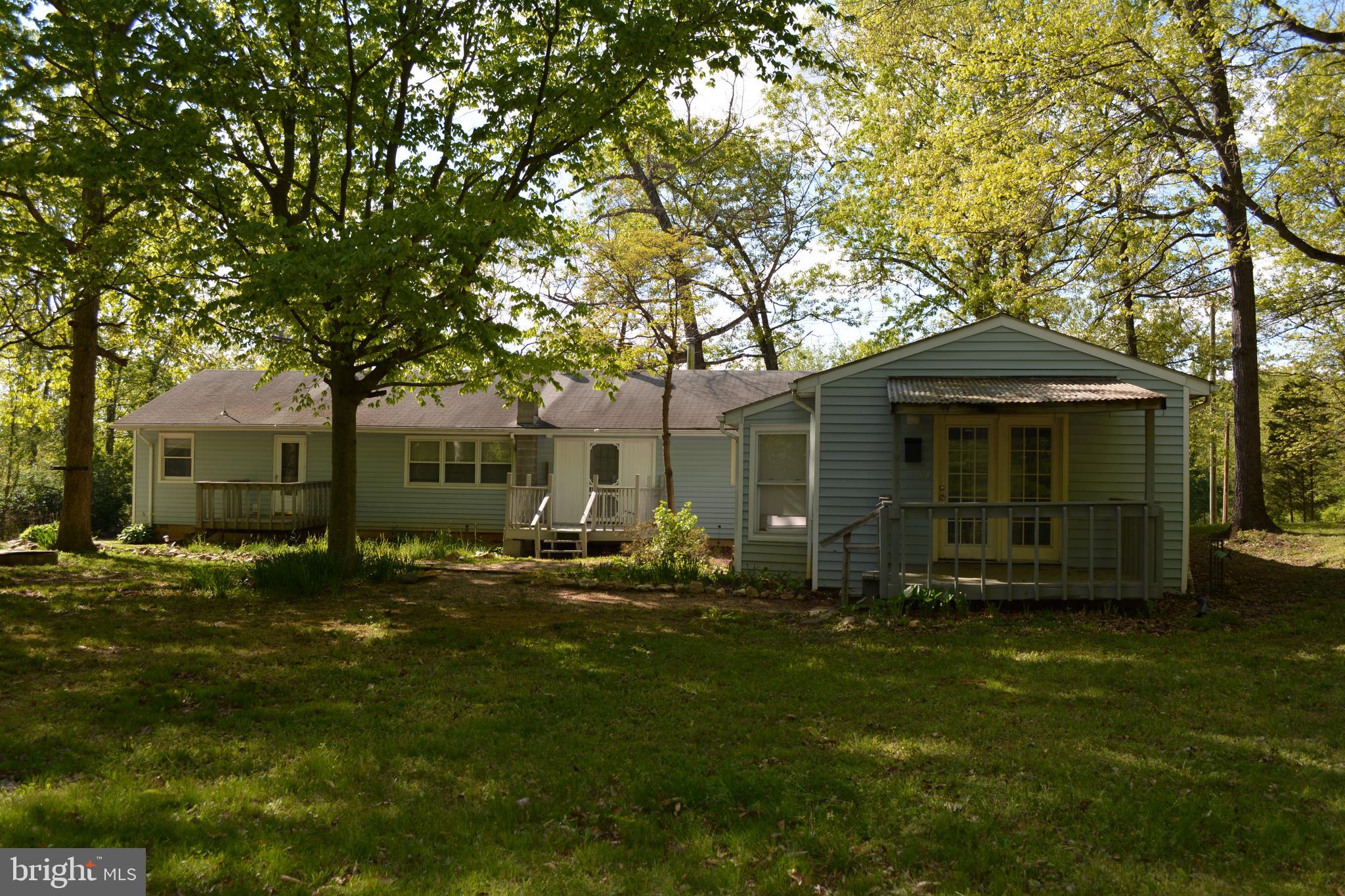 6278 Howellsville Road Front Royal, VA 22630 - Photo 2 of 93