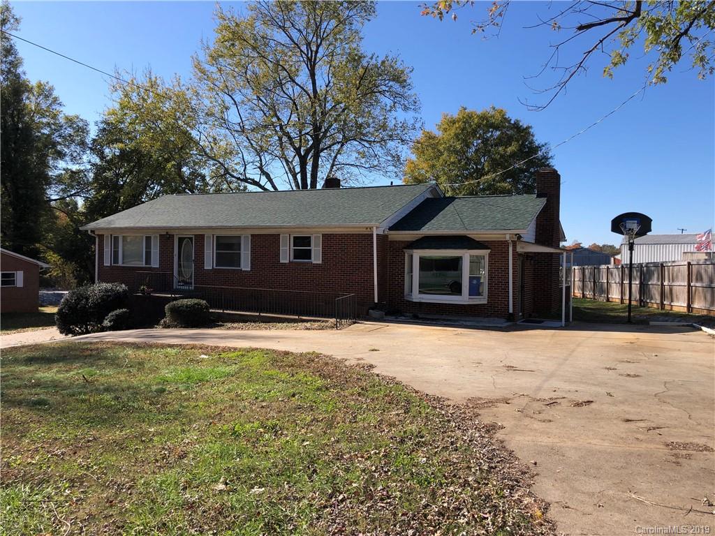 1702 Emmanuel Church Road Conover, NC 28613 - Photo 2 of 26 Gallery Image 2
