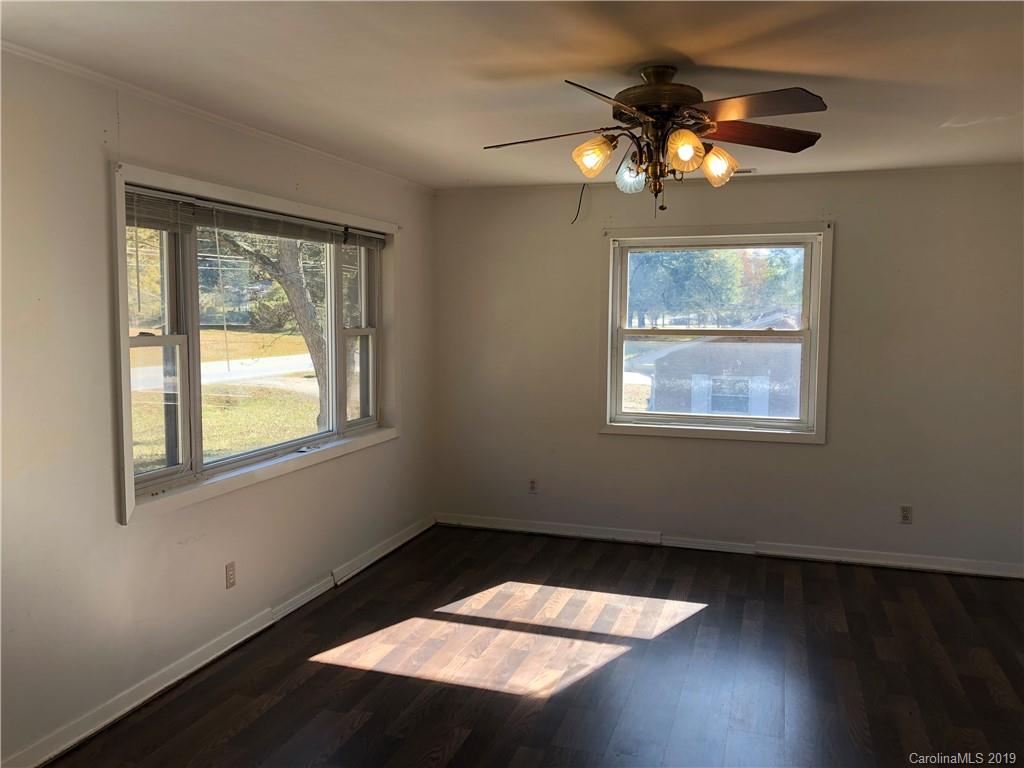 1702 Emmanuel Church Road Conover, NC 28613 - Photo 11 of 26 Gallery Image 11